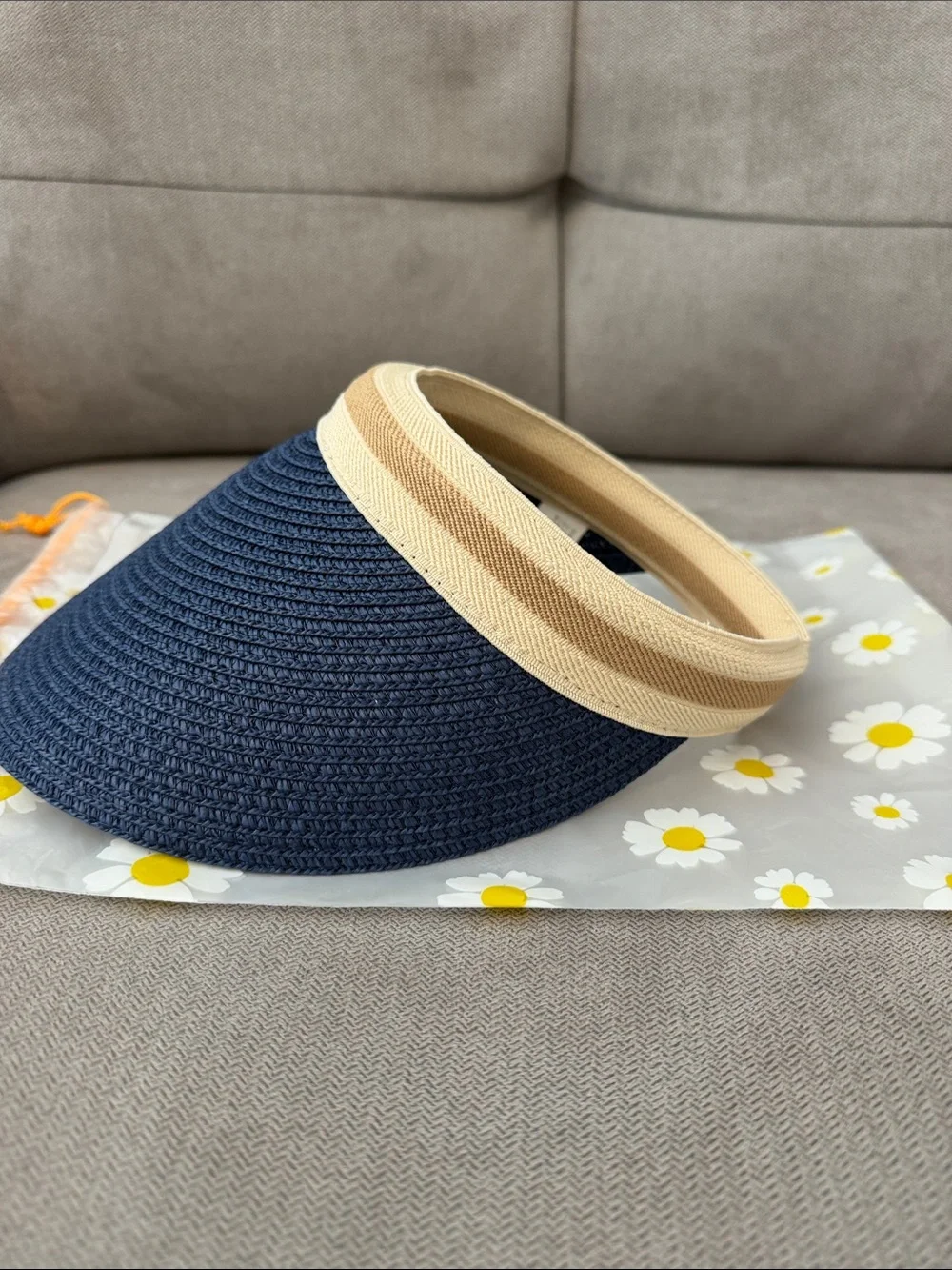 BRAND NEW Lady Navy Straw Visor with Beige Trim - Sun Protective Hat